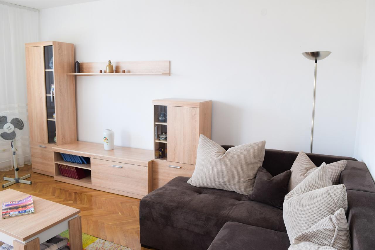 Apartman Bane 021 With A View Novi Sad Exterior photo